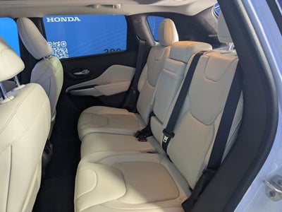 2016 Jeep Cherokee Overland