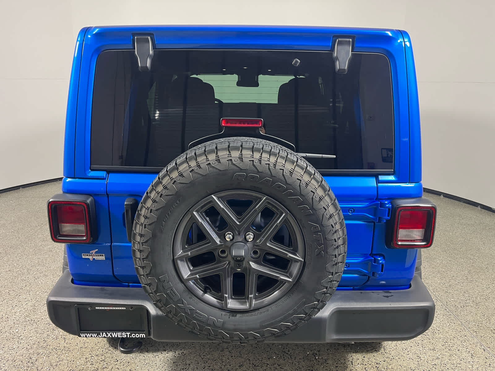 2025 Jeep Wrangler 4-Door Summit 4x4