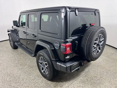 2024 Jeep Wrangler 4-Door Sahara 4x4