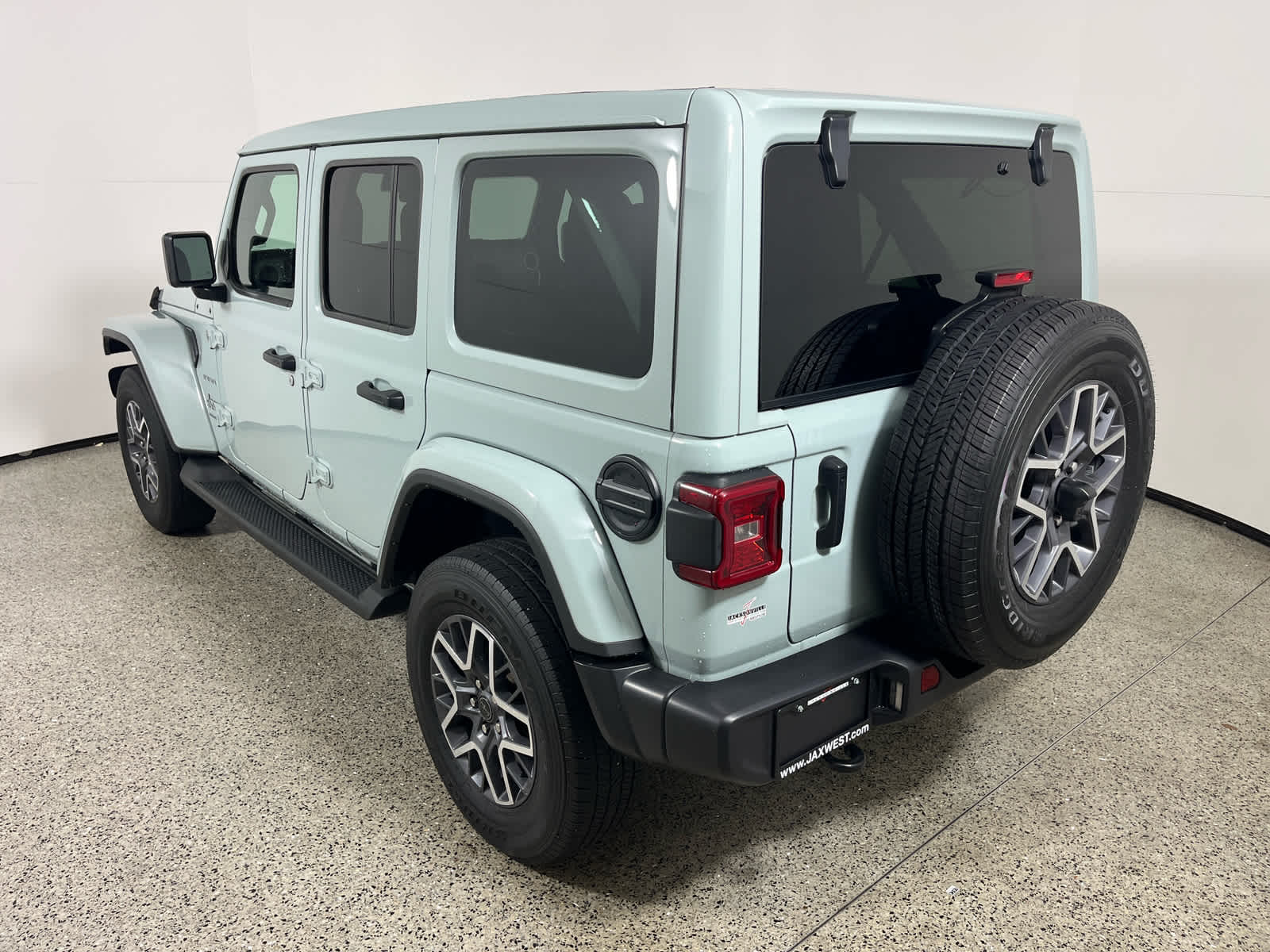 2024 Jeep Wrangler 4-Door Sahara 4x4