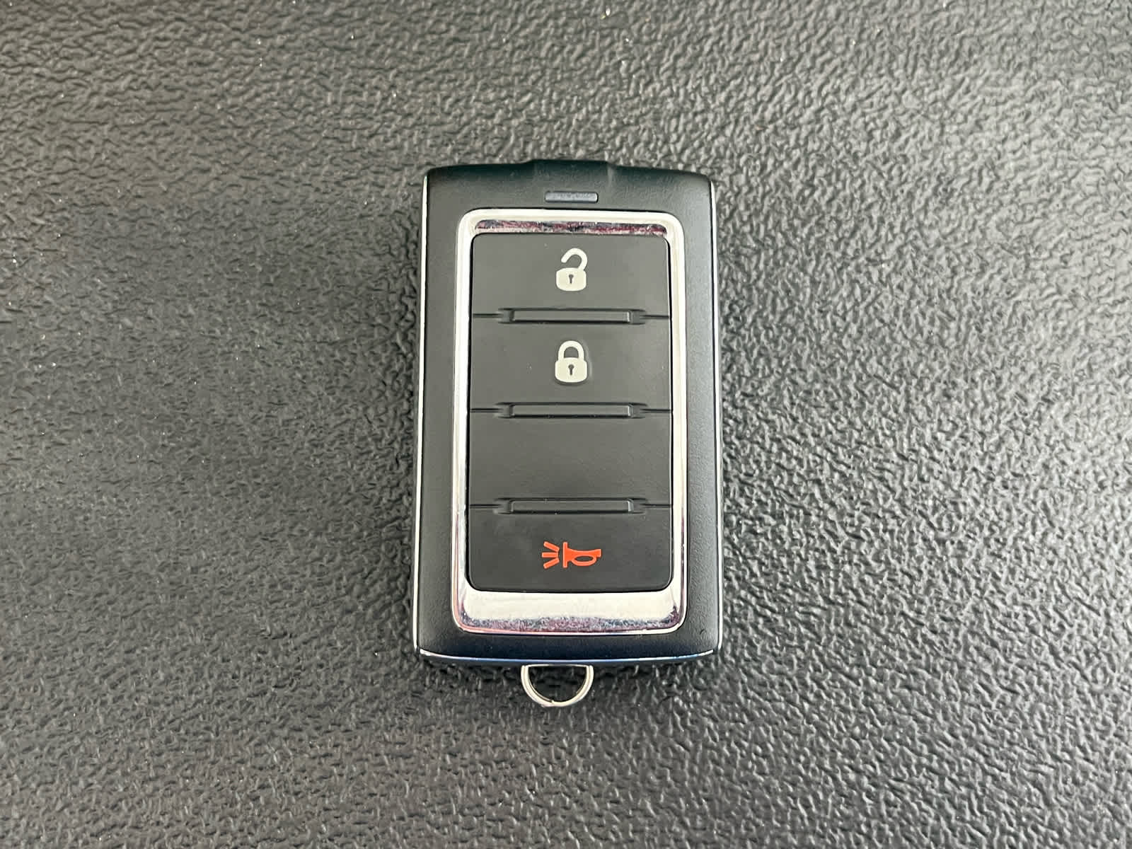 2023 Jeep Grand Cherokee Laredo 4x2