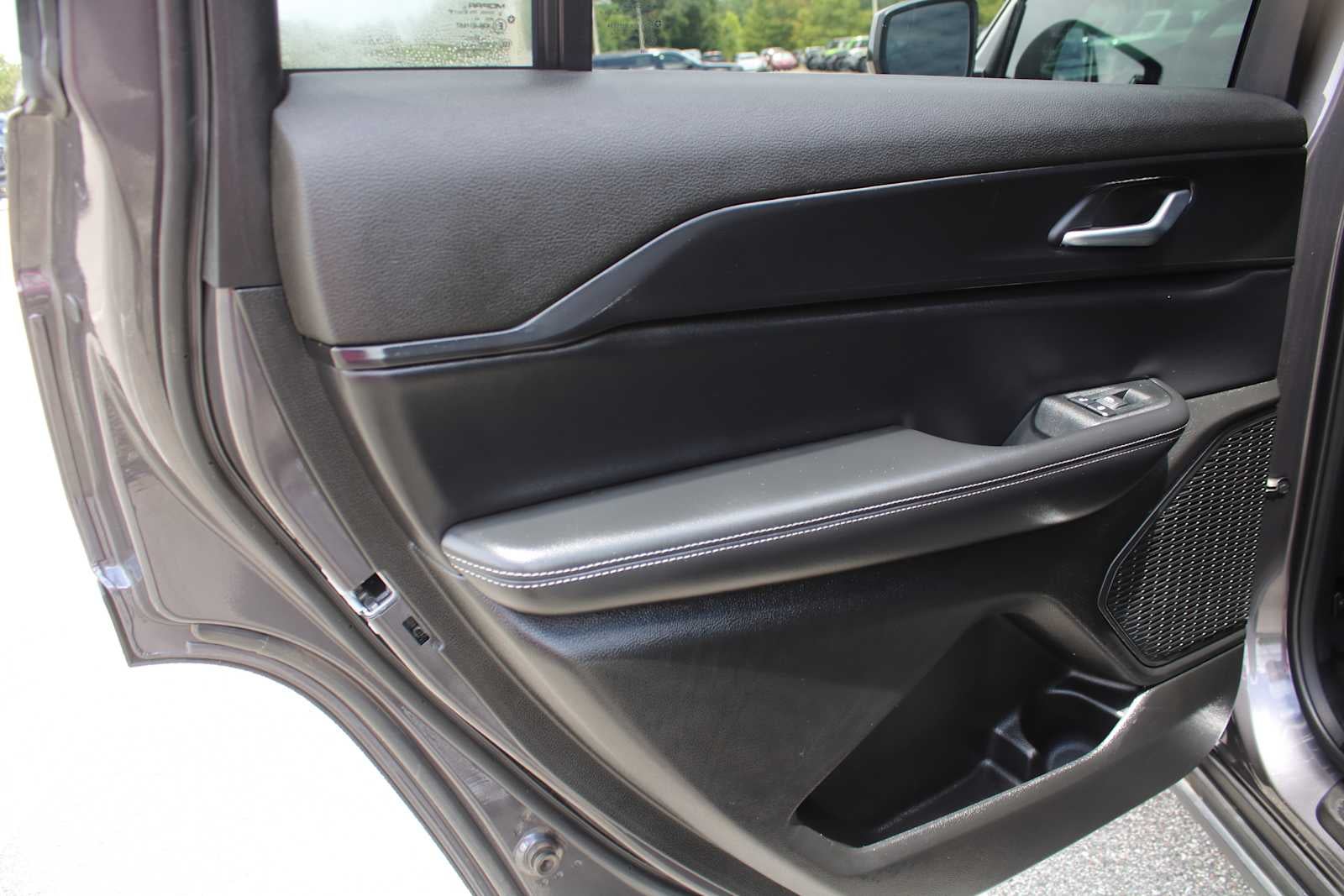 2025 Jeep Grand Cherokee L Laredo X