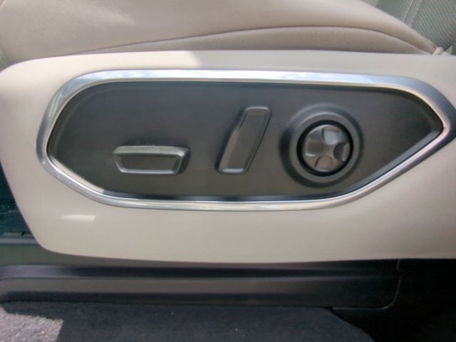 2023 Jeep Wagoneer L Series II