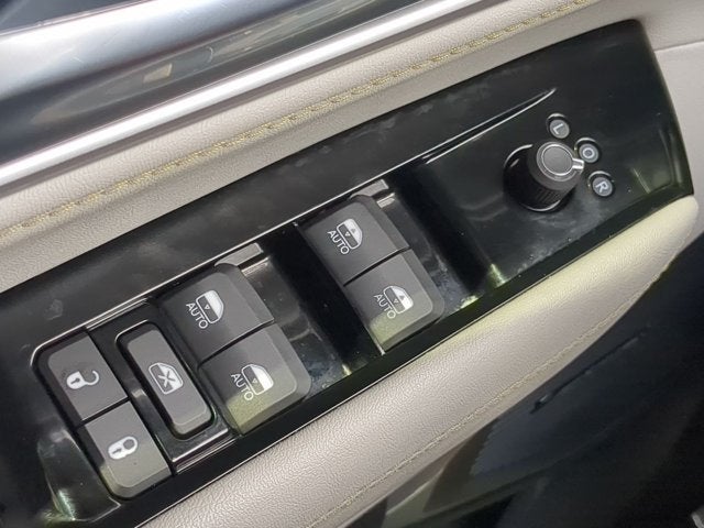 2023 Jeep Wagoneer L Series II
