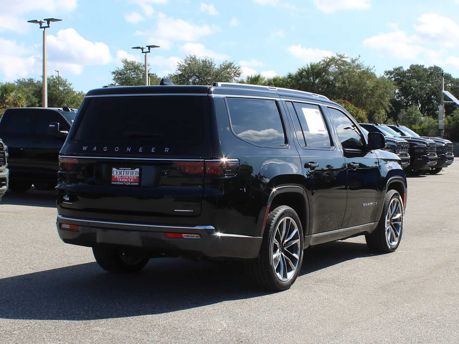 2022 Jeep Wagoneer Series III