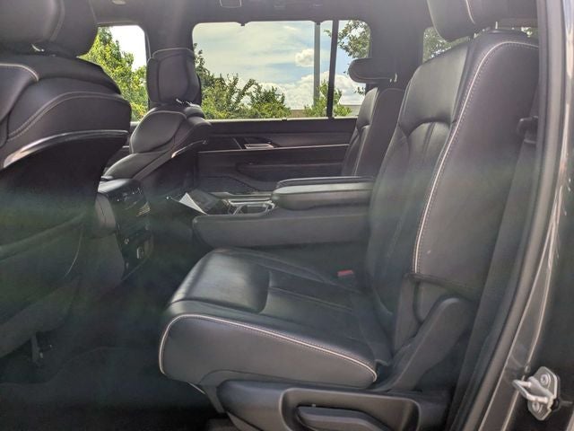 2024 Jeep Grand Wagoneer Series II