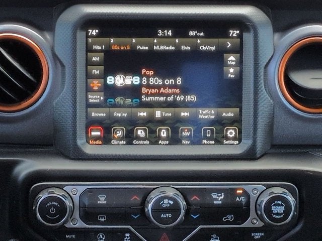 2022 Jeep Gladiator Mojave