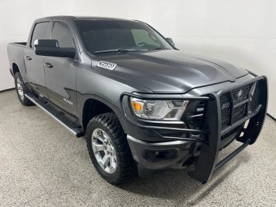 2020 RAM 1500 Big Horn Crew Cab 4x4 5'7' Box