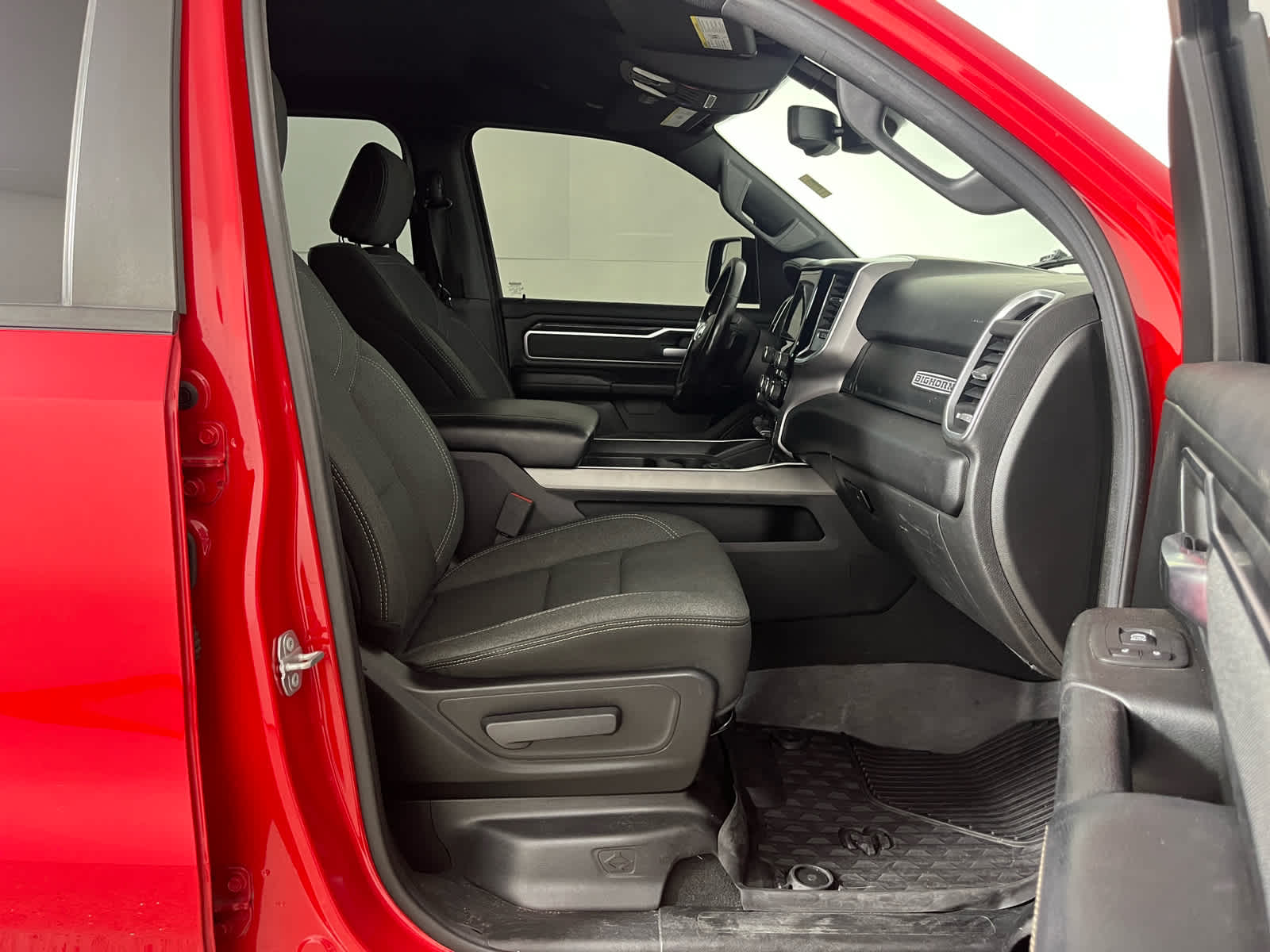 2019 RAM 1500 Big Horn/Lone Star Crew Cab 4x4 5'7' Box