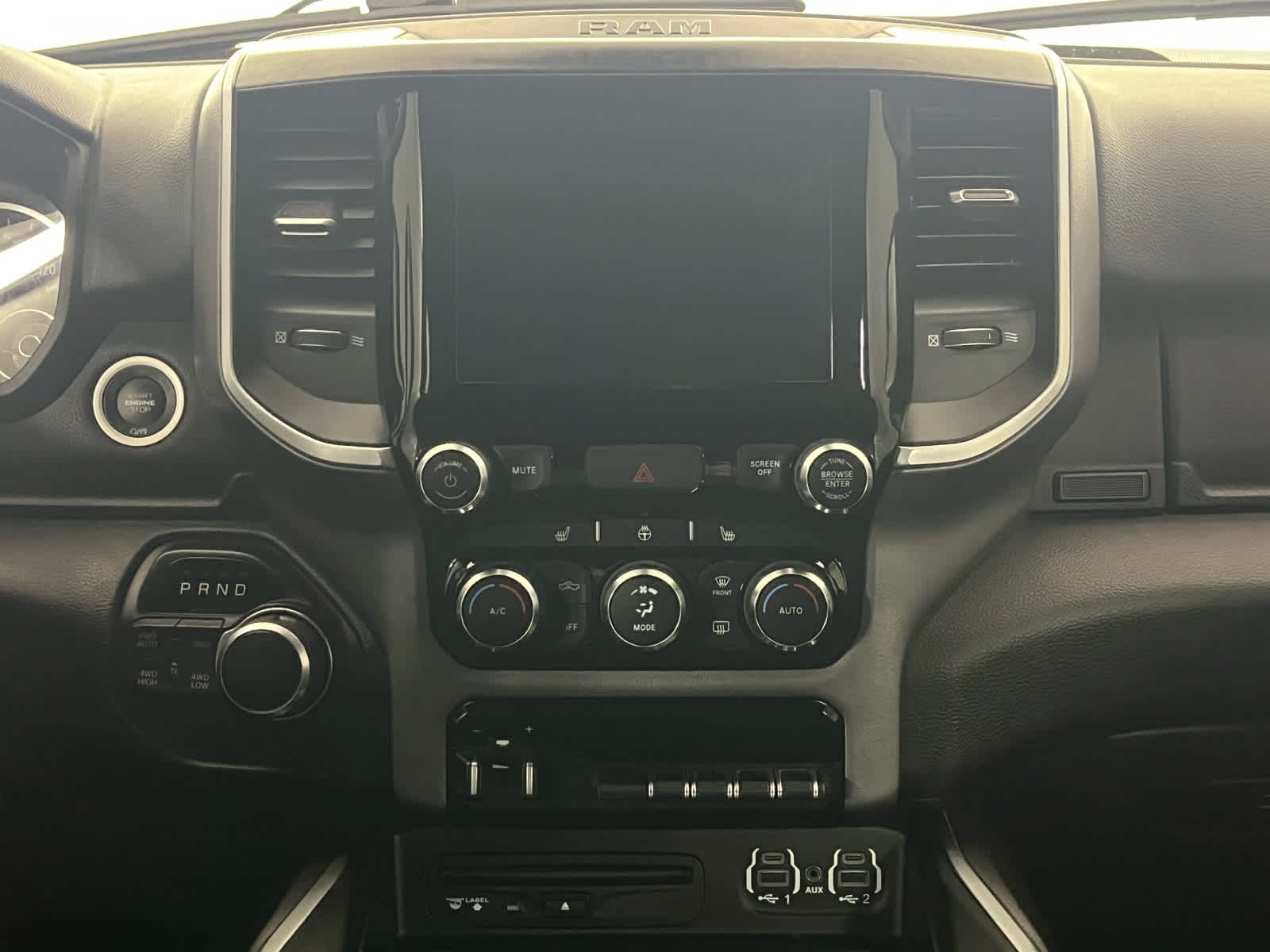 2019 RAM 1500 Big Horn/Lone Star Crew Cab 4x4 5'7' Box