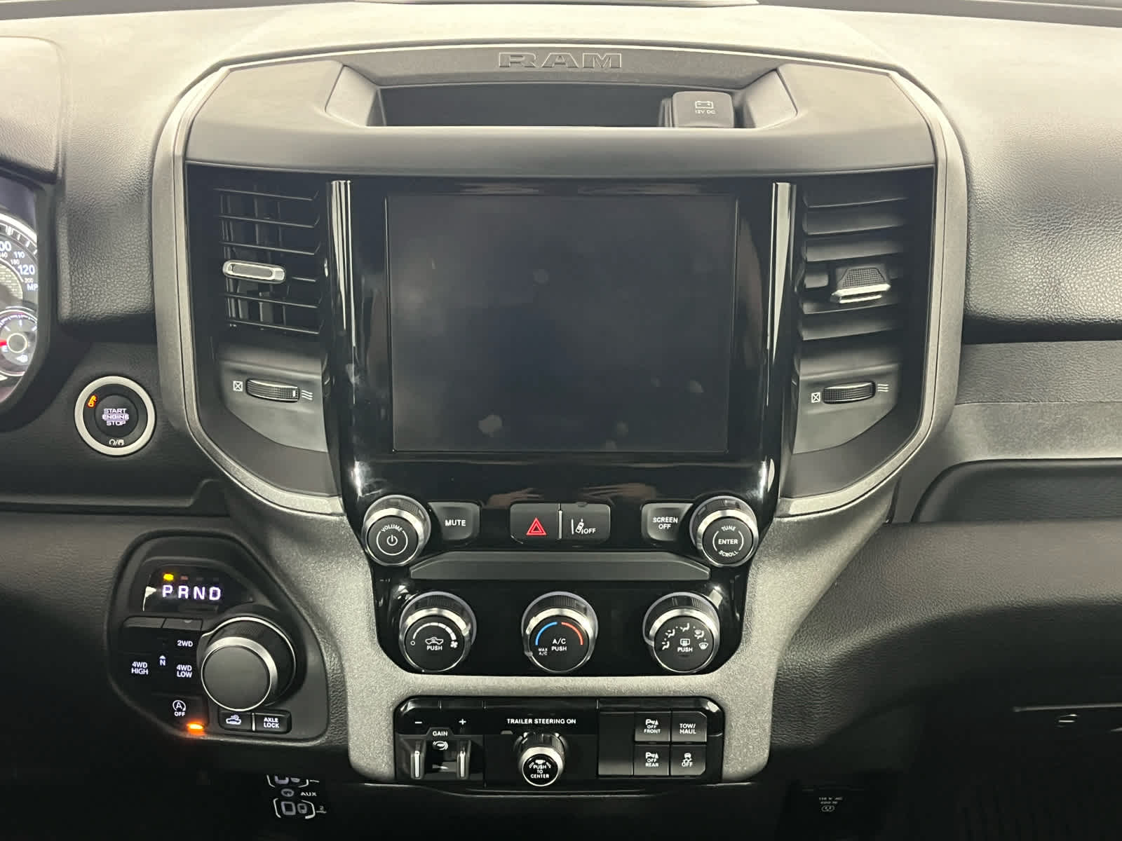 2025 RAM 1500 Warlock