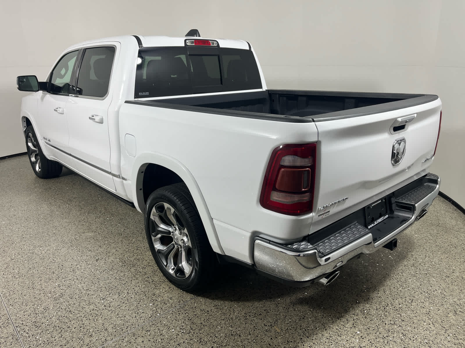 2021 RAM 1500 Limited Crew Cab 4x4 5'7' Box