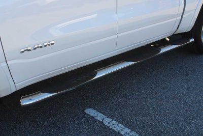 2022 RAM 1500 Laramie Crew Cab 4x4 5'7' Box