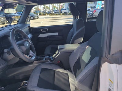 2025 Ford Bronco Base