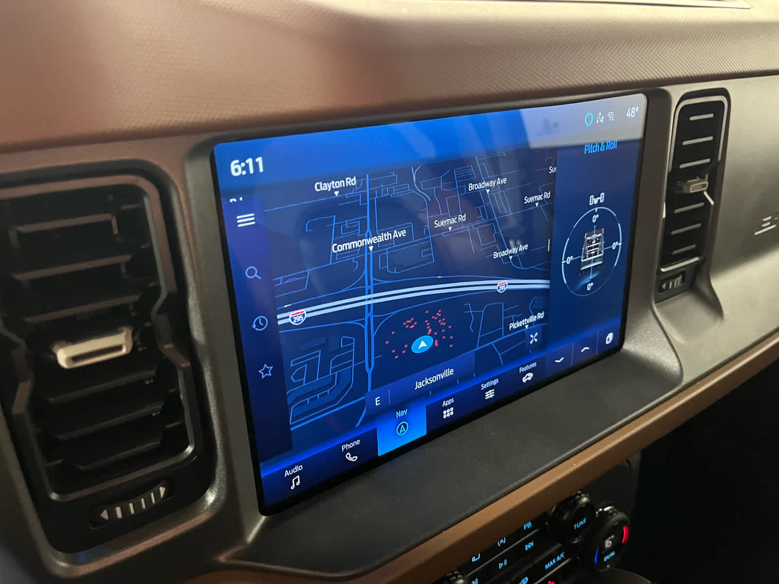 2024 Ford Bronco Outer Banks