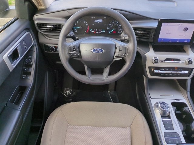 2023 Ford Explorer Base