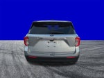 2023 Ford Explorer Base
