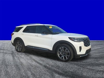 2025 Ford Explorer Platinum