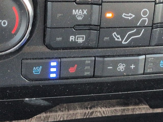 2017 Ford Super Duty F-250 SRW Lariat