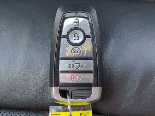 2021 Ford Super Duty F-350 SRW Pickup Platinum