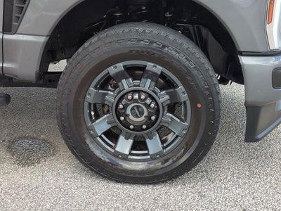 2024 Ford Super Duty F-350 SRW Pickup Lariat