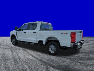 2024 Ford Super Duty F-350 SRW Pickup XL