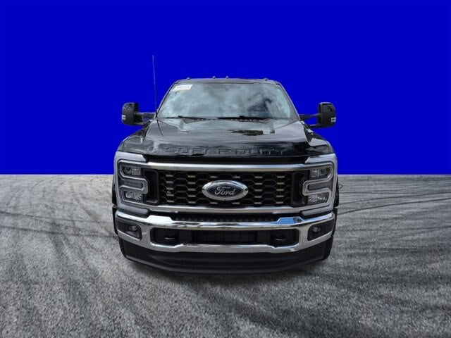 2026 Ford Super Duty F-450 DRW LARIAT
