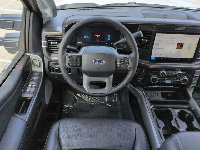 2026 Ford Super Duty F-450 DRW LARIAT