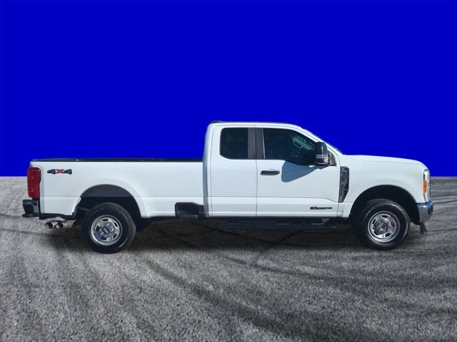 2023 Ford Super Duty F-350 SRW XL