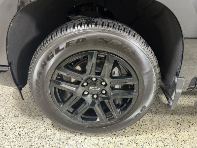 2024 Chevrolet Silverado 1500 2WD Crew Cab Short Bed Custom