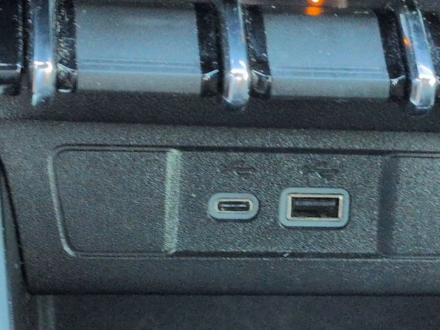 2024 Chevrolet Colorado 2WD LT
