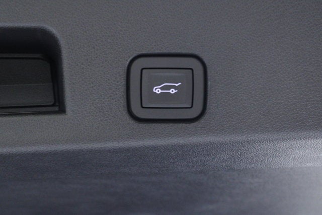 2025 Chevrolet Traverse FWD RS