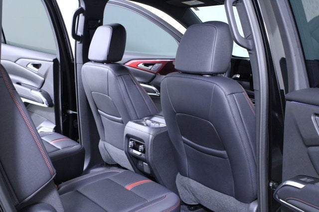 2025 Chevrolet Traverse FWD RS