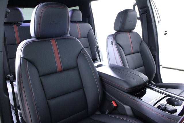 2025 Chevrolet Traverse FWD RS