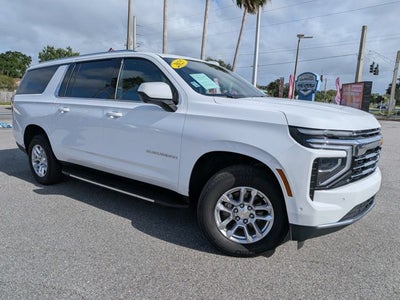 2025 Chevrolet Suburban LT