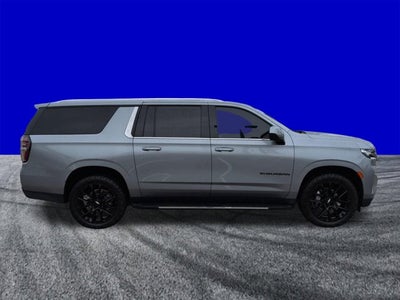 2023 Chevrolet Suburban LS