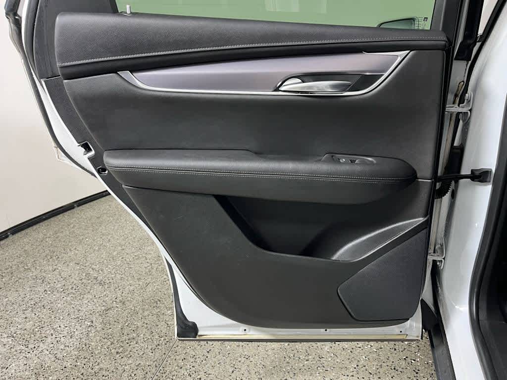 2020 Cadillac XT5 Luxury FWD
