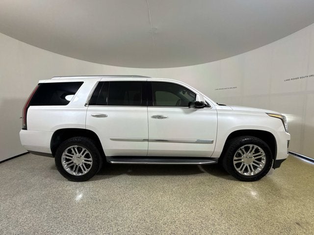 2016 Cadillac Escalade Standard