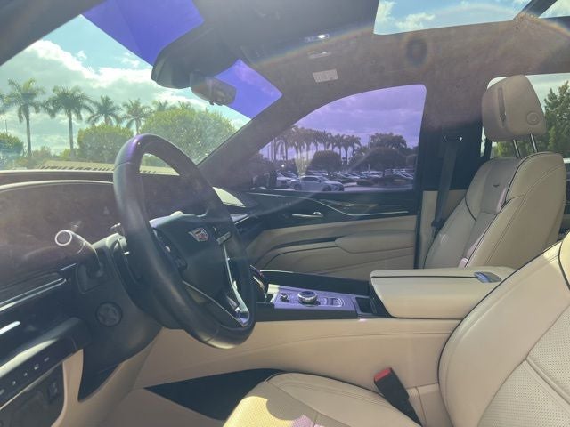 2022 Cadillac Escalade Premium Luxury