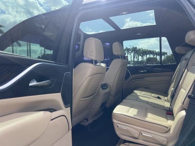 2022 Cadillac Escalade Premium Luxury