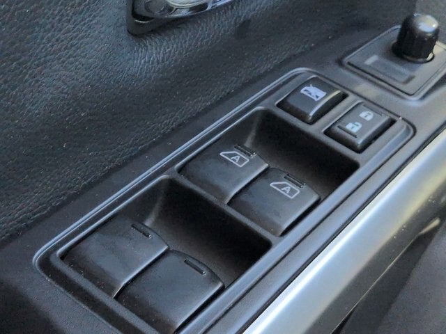 2022 Nissan Titan SV