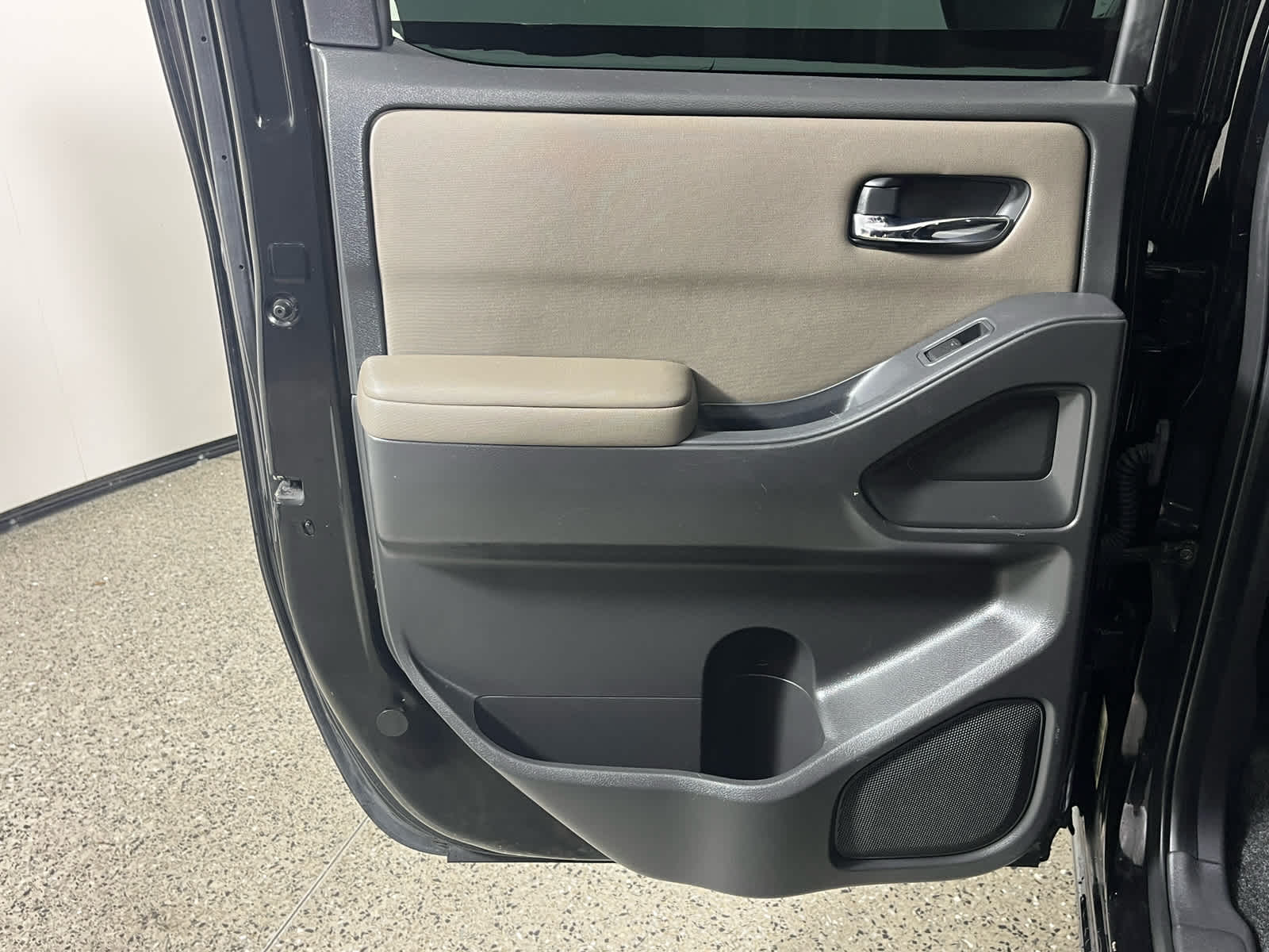 2022 Nissan Frontier Crew Cab SV 4x4