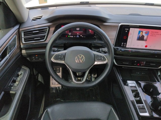 2024 Volkswagen Atlas 2.0T SEL Premium R-Line