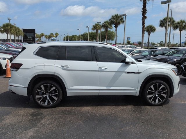 2024 Volkswagen Atlas 2.0T SEL Premium R-Line