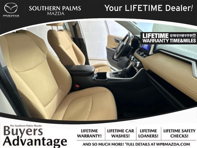 2024 Toyota RAV4 LE