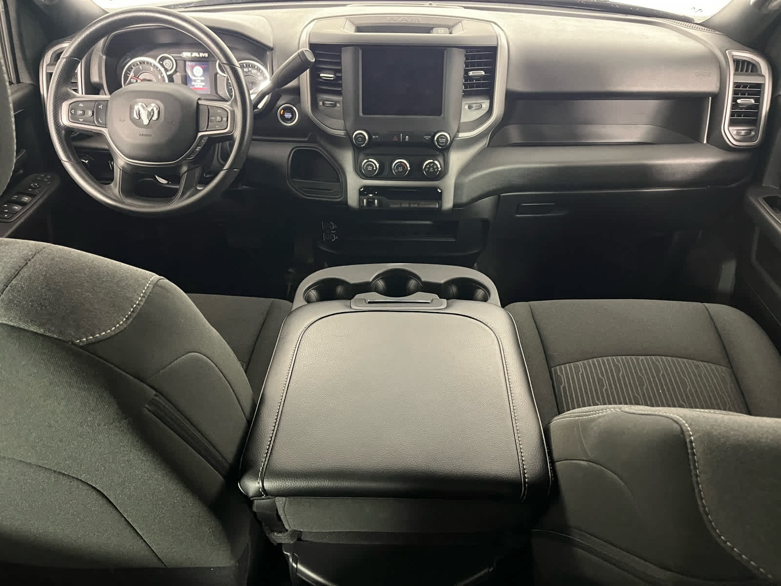 2024 RAM 2500 Tradesman Crew Cab 4x4 6'4' Box