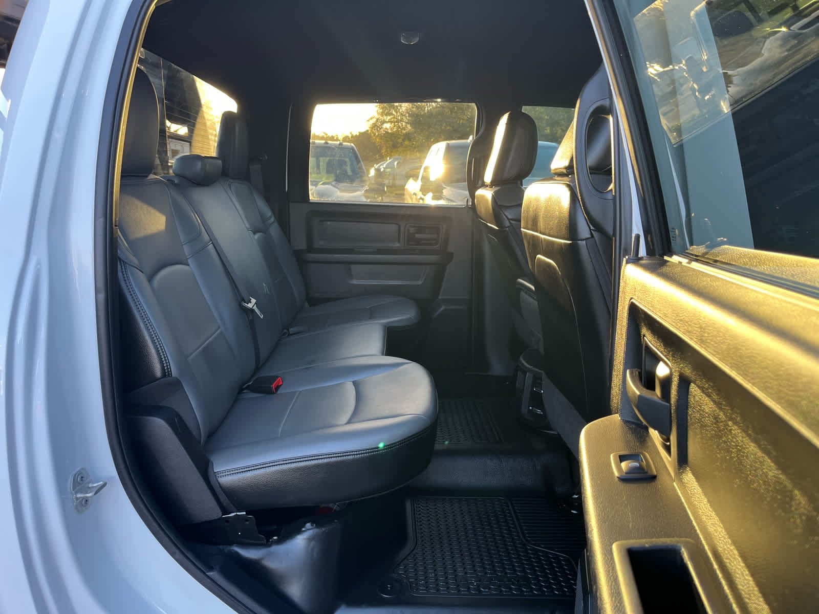 2024 RAM 2500 Tradesman Crew Cab 4x4 8' Box