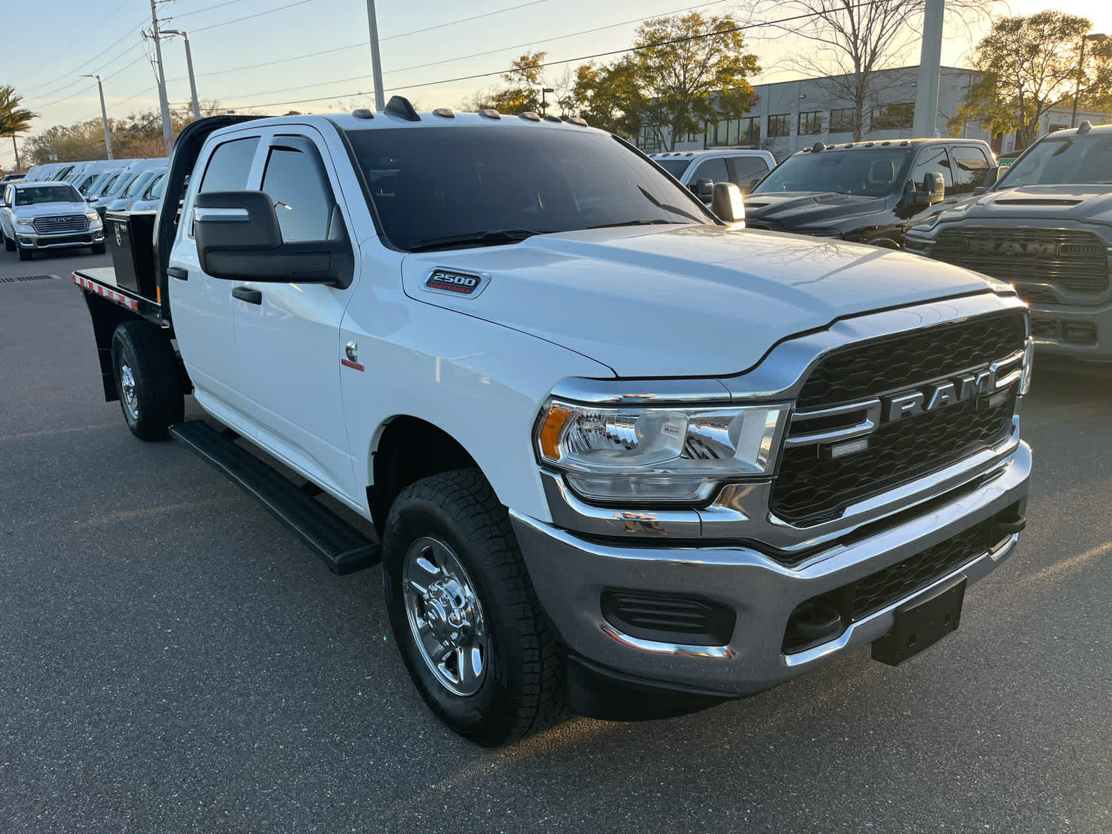 2024 RAM 2500 Tradesman Crew Cab 4x4 8' Box