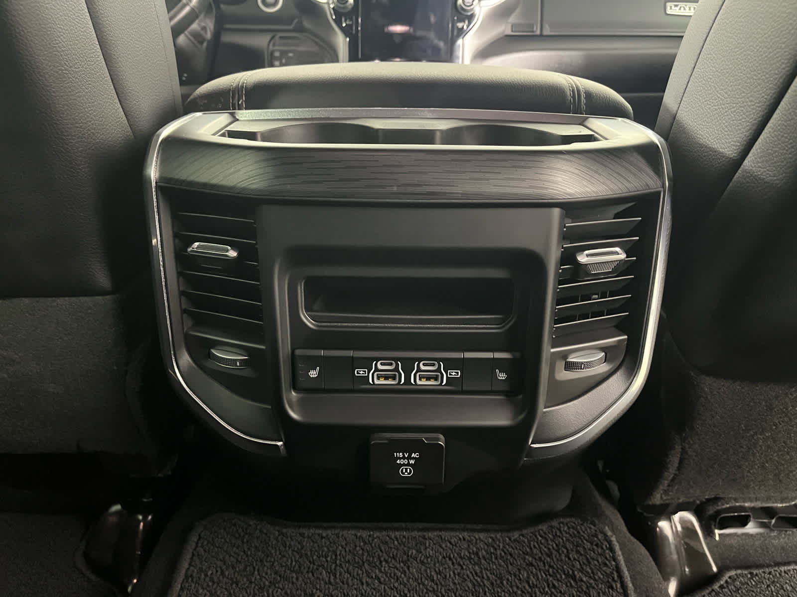 2024 RAM 2500 Laramie Crew Cab 4x4 6'4' Box