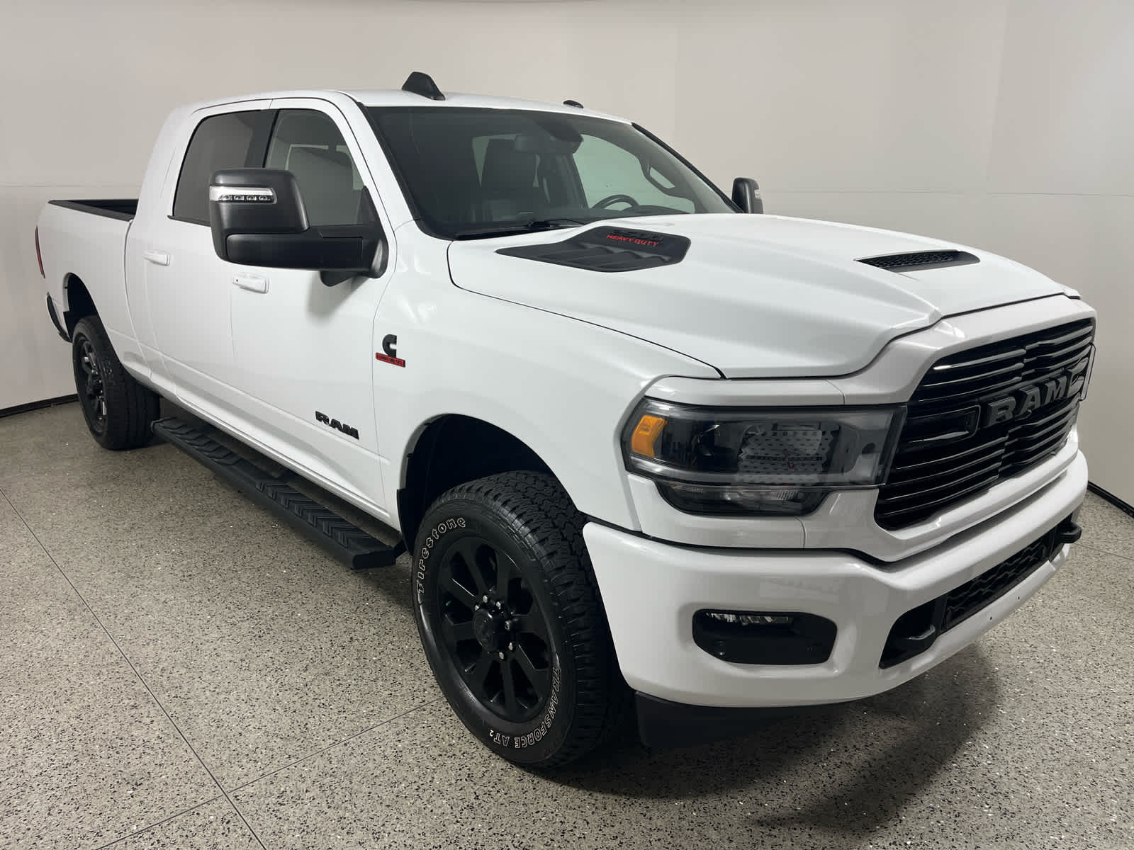 2024 RAM 2500 Laramie Crew Cab 4x4 6'4' Box